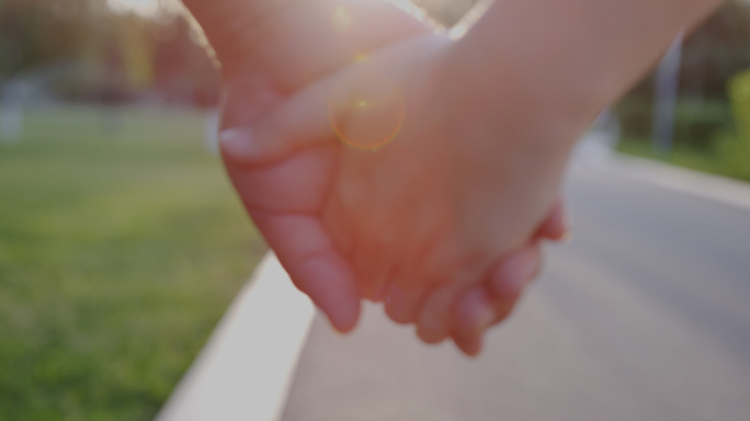 牵手 恋爱幸福 温暖 大手牵手 相伴一生