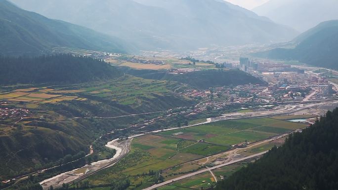 迭部县城大景