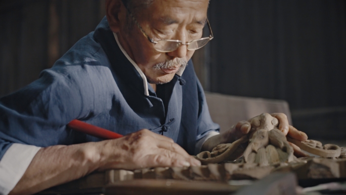 【合集】木雕老艺人传统非遗手工传承