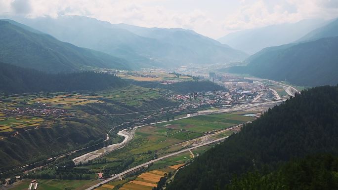 迭部县城大景