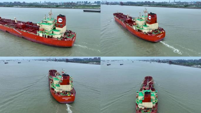 4K航拍长江航道里的轮船风景