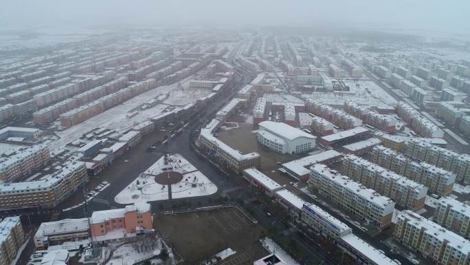 航拍城镇下雪  航拍雪景