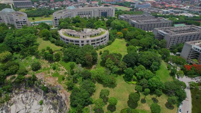 航拍泉州信息工程学院