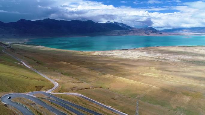高原西藏西藏湖泊美丽湖景原野风光奇峰异石
