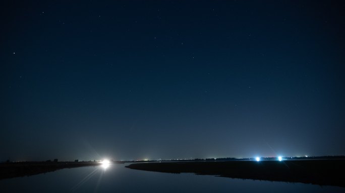 河边夜晚星空