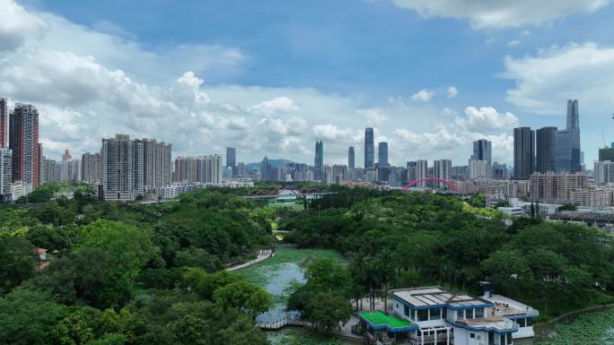 深圳罗湖区洪湖公园蓝天白云航拍