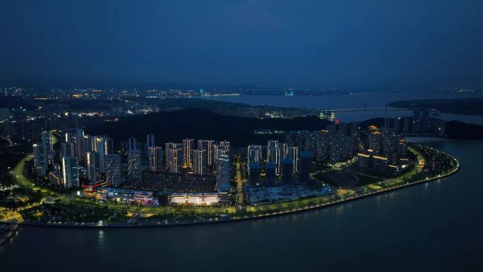 珠海唐家半岛夜景格力海岸金海湾公园