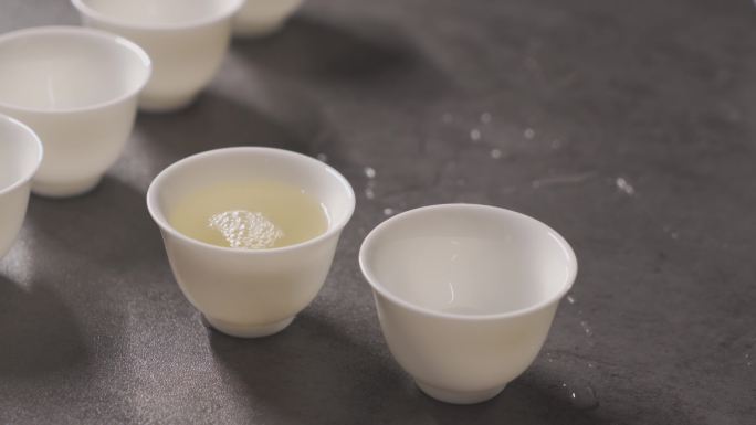 功夫茶茶具白瓷陶瓷杯茶道玻璃热水壶4k