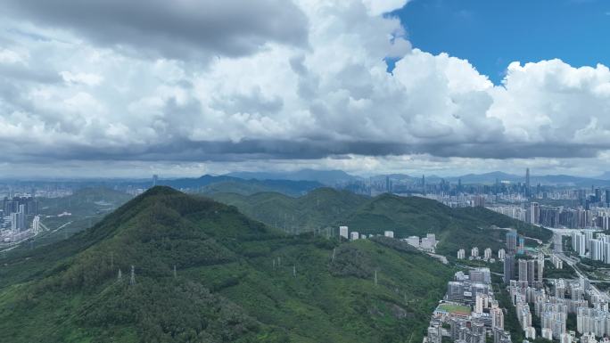 深圳塘朗山蓝天白云航拍