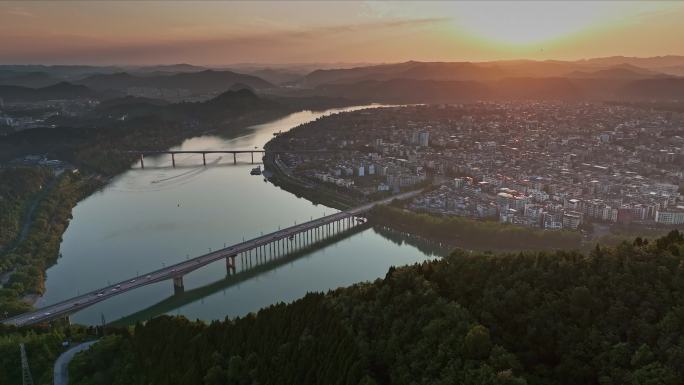 四川阆中古城白塔山全景