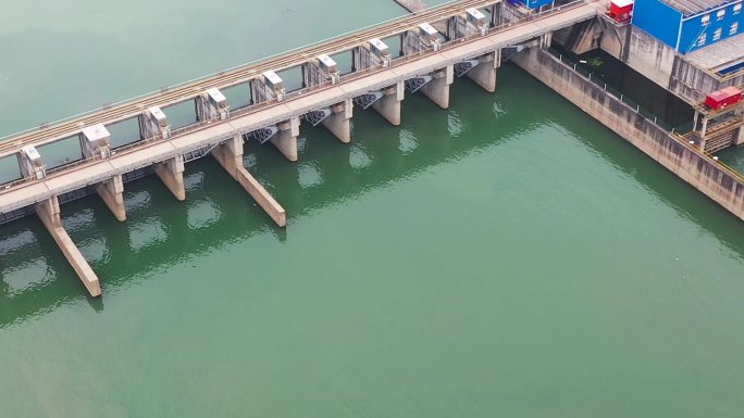 航拍湘江衡阳段近尾洲水电枢纽站9