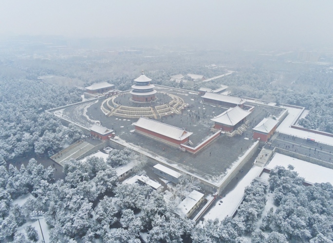 绝版雪中天坛航拍