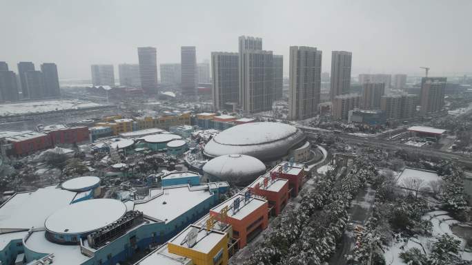 武汉海昌极地海洋世界雪景航拍