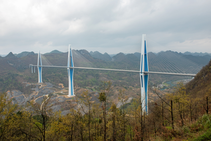 延时拍摄贵州平塘特大桥及天空之桥服务区