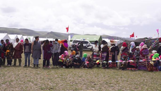 艺术节 赛马节艺术表演 藏民 牧民穿藏装