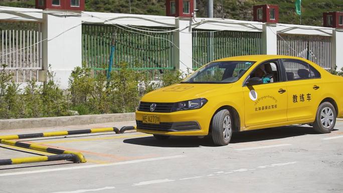 大车 驾校 教练车 航拍 模拟考场 练车