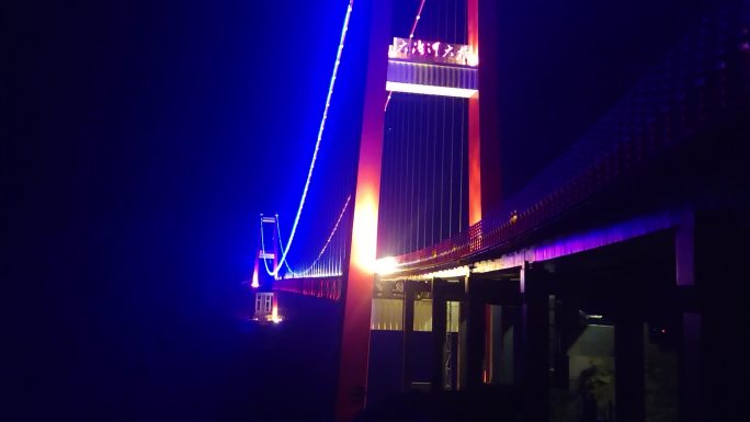 雅康高速泸定县大渡河大桥夜景