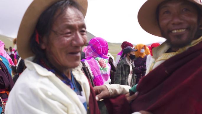 年迈的藏族老人 年迈的藏族男性
