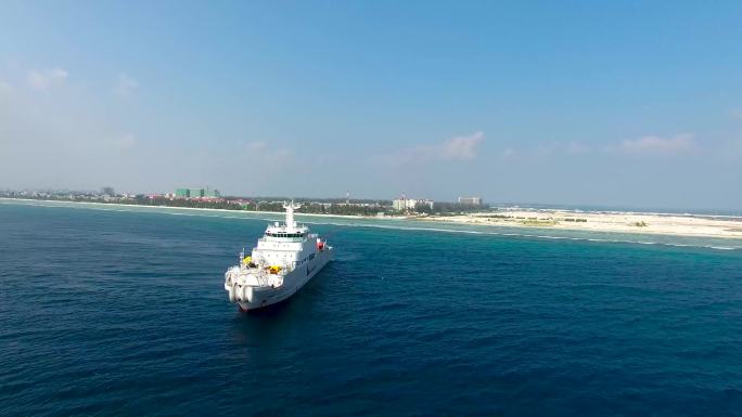 海浪浪花 游艇玩耍 海边风景