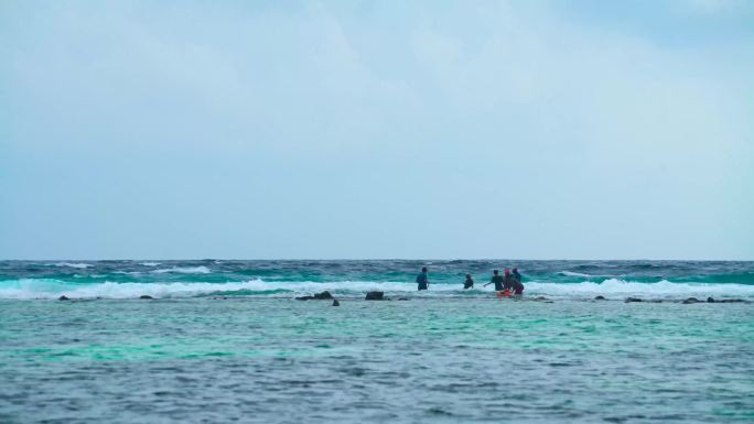 沙滩嬉戏 海边玩耍 休闲旅游