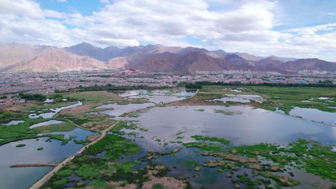 西藏拉萨拉鲁湿地公园航拍
