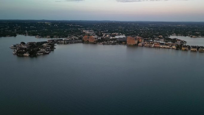 无人机航拍海滨城市日出马蹄湾得克萨斯州