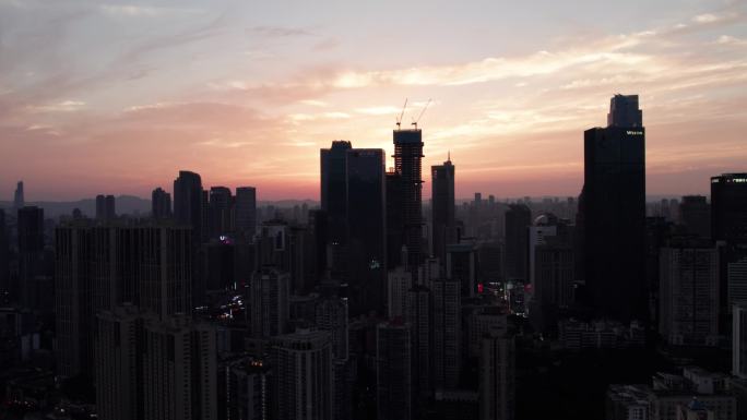 航拍夕阳的重庆高楼