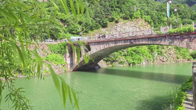 石板岩美术摄影写生基地山水大桥风景