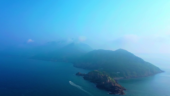 航拍灵山岛 青岛名胜 灵山岛 海岛云雾