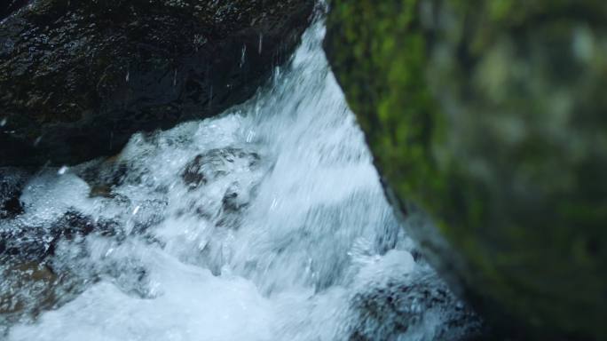 4k水瀑布山泉水溪流水源高山流水自然环境