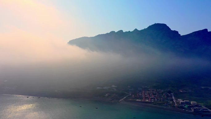 航拍灵山岛 青岛名胜 灵山岛 海岛云雾