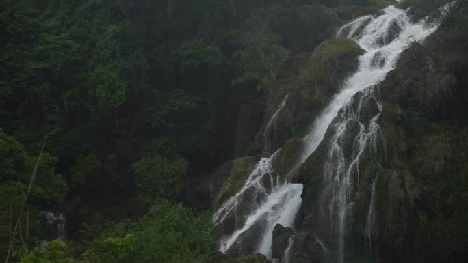 自然风景深山峡谷瀑布流水水源山泉