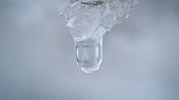 水春春天冰冰雪融化水滴滴水融化雪消融冰川