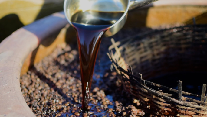 传统手工酿造酱油 有航拍