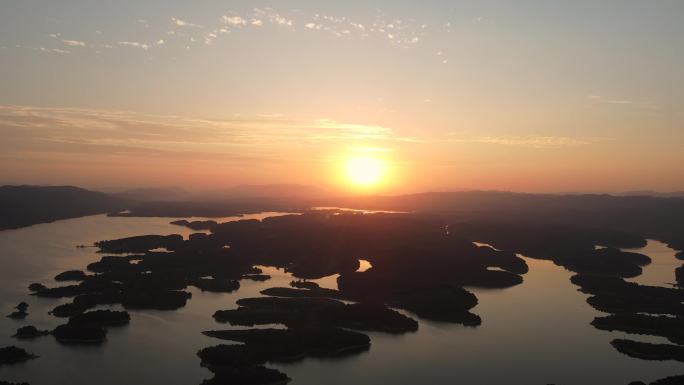 松滋洈水景区水库晚霞夕阳