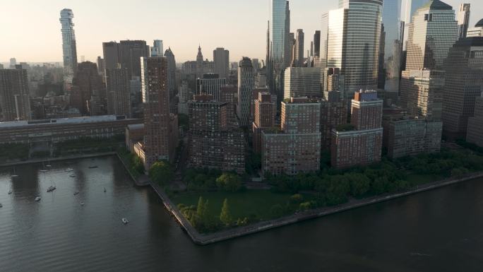 4K城市航拍纽约炮台公园日出摩天大楼河流