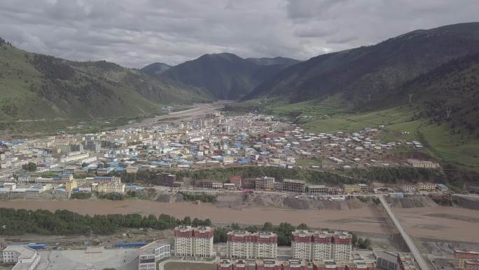 西藏内乌齐航拍10-4k-源素材25帧