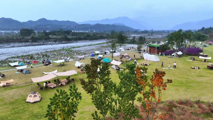 彭州通济镇红星露营基地