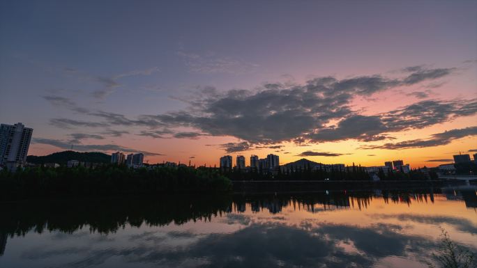 湖南醴陵渌江河晚霞