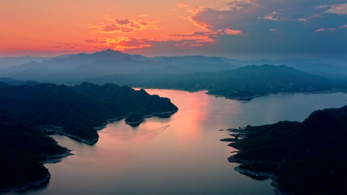 河北保定易县易水湖日落晚霞航拍