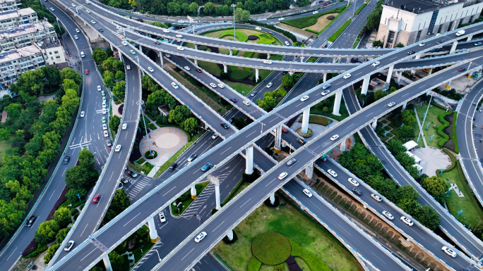 道路交通高架桥五里墩立交桥