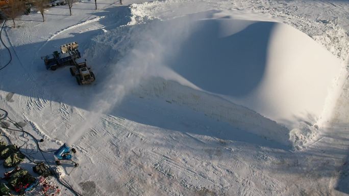 造雪