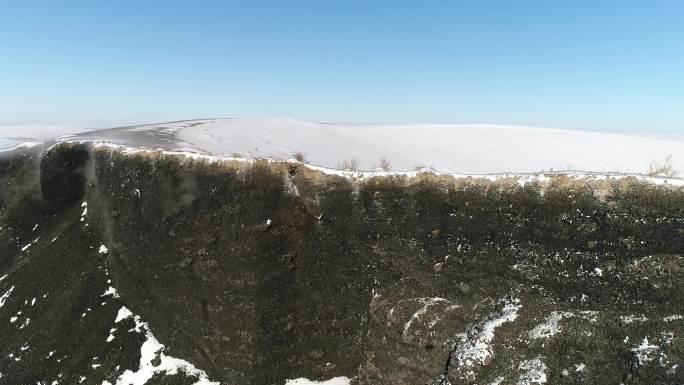 乌兰察布火山雪景航拍