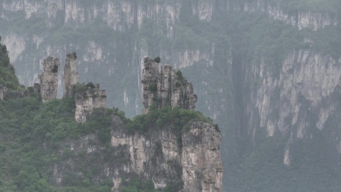 神农挂壁公路航拍超清景色青山航拍山西