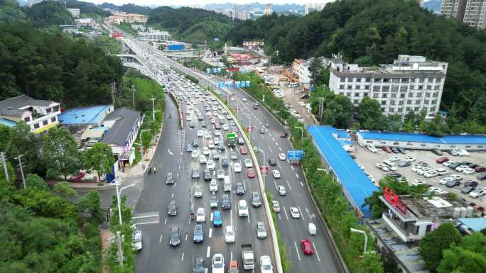 航拍车流立交桥车流高峰期车流拥堵城市上班