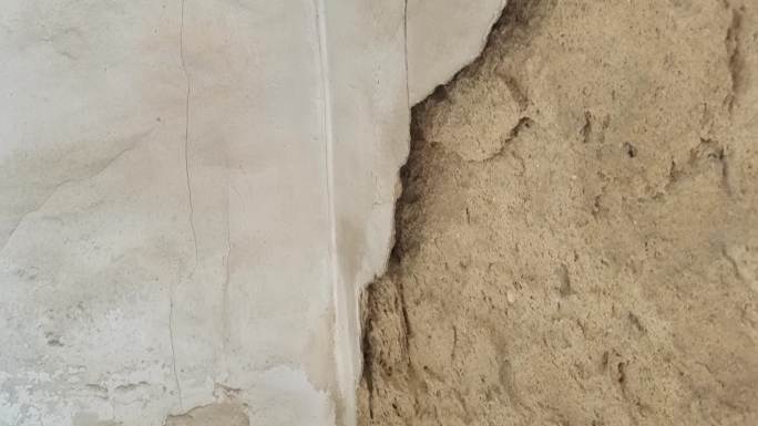 墙面掉皮瓷砖裂缝开裂墙面裂缝建筑质量问题