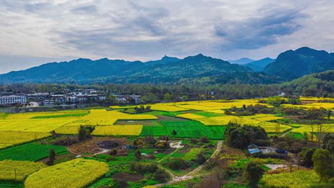 青城山