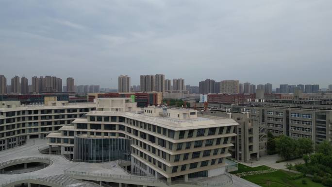 西安工业大学未央校区校园环境空景航拍5