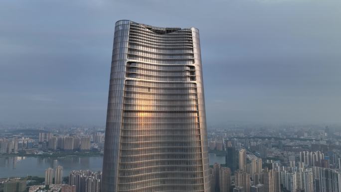 华中第一高楼