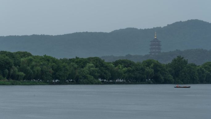 杭州西湖夏天下雨延时摄影